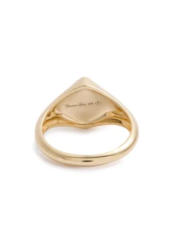 Baby Chevalière Marquise 9kt gold pinky ring