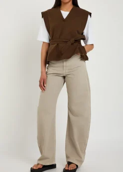 Barrel-leg jeans