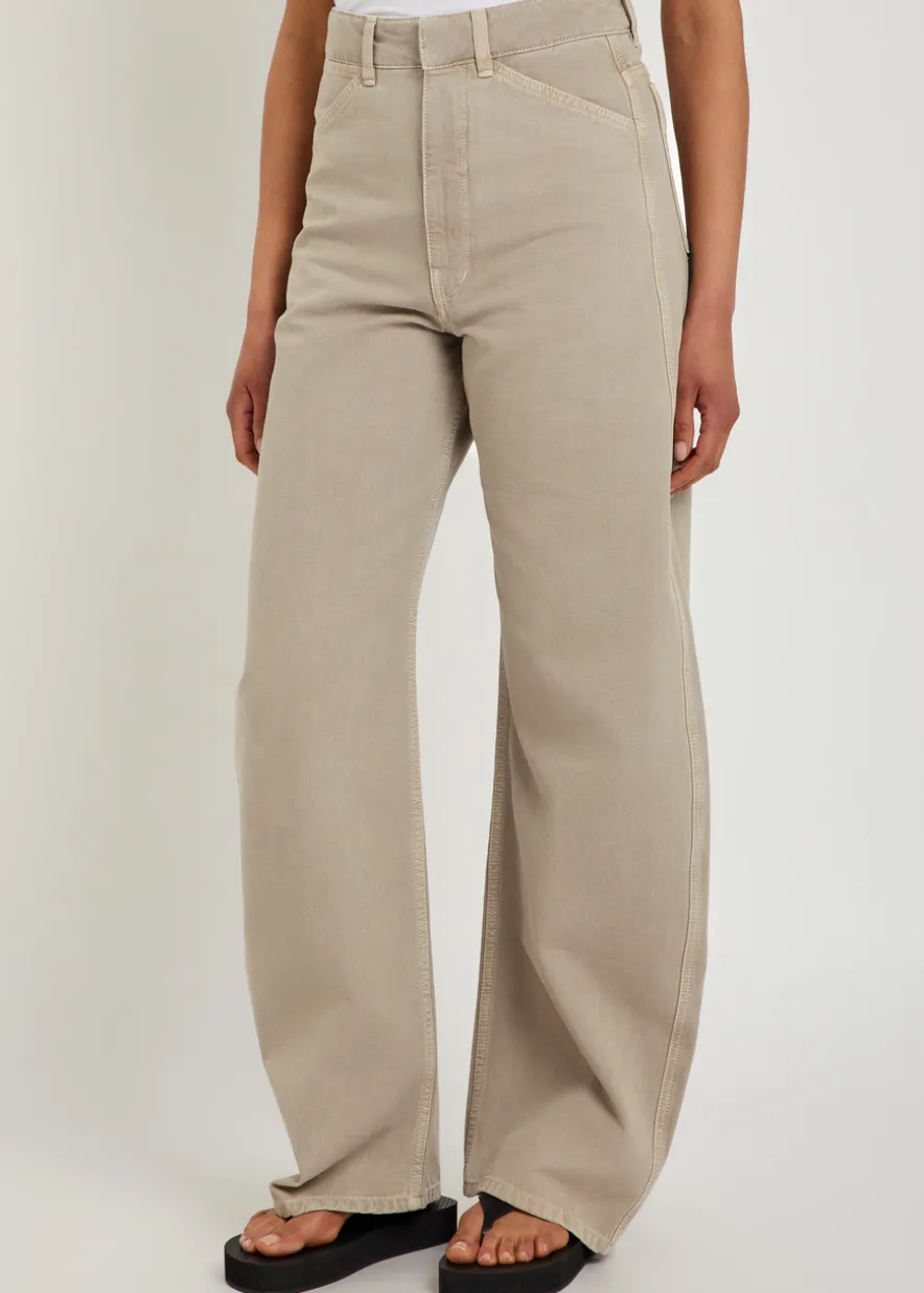 Barrel-leg jeans