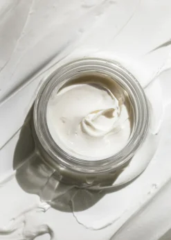 Bedtime Beauty Boost - Nutri-Active Nourishing & Regenerating Night Cream