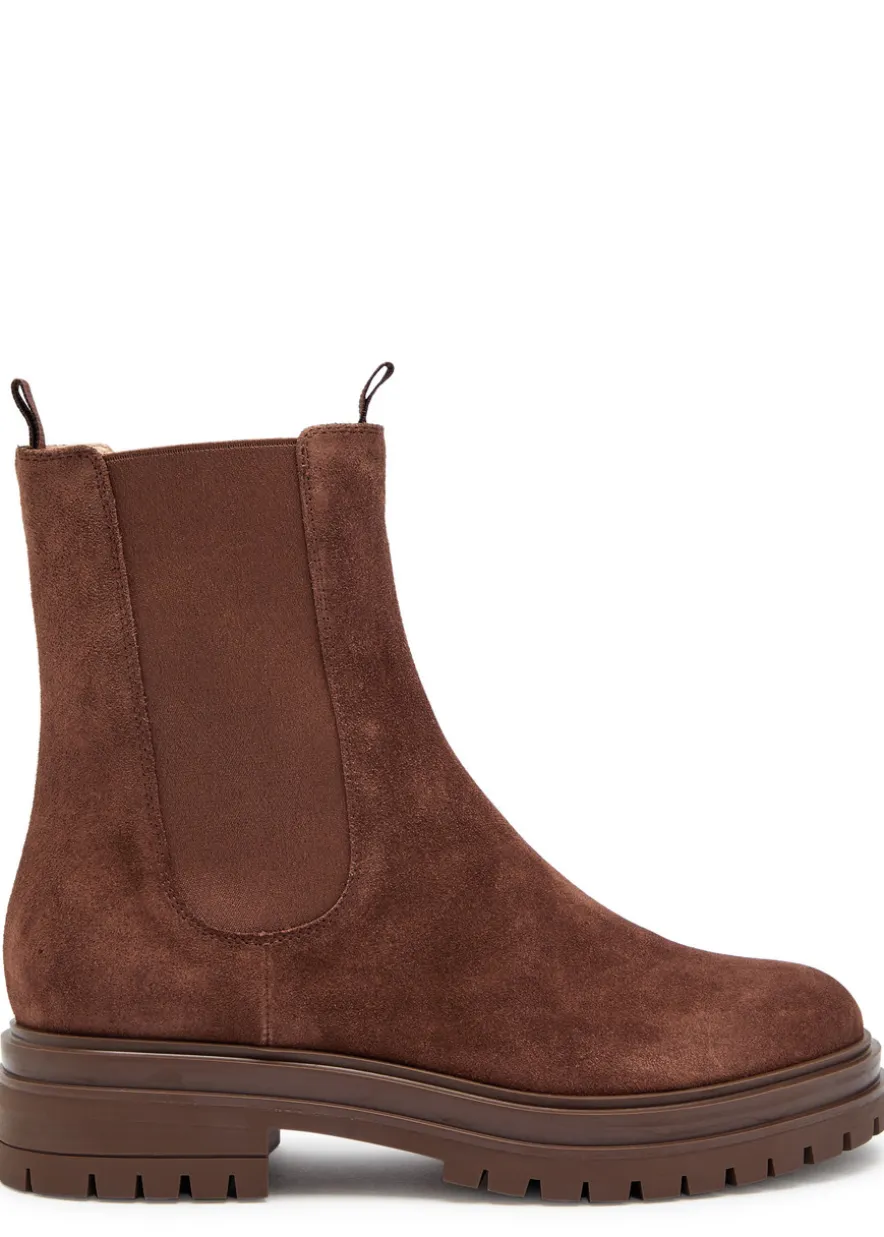 Chester suede Chelsea boots