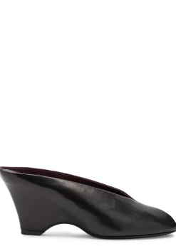 Cloak 75 peep-toe leather mules