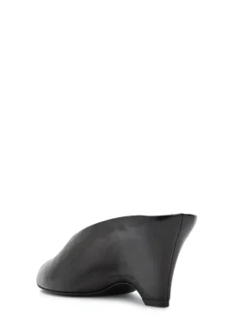 Cloak 75 peep-toe leather mules