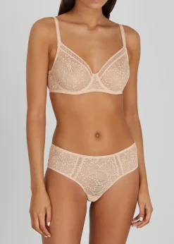 Comete underwired lace bra