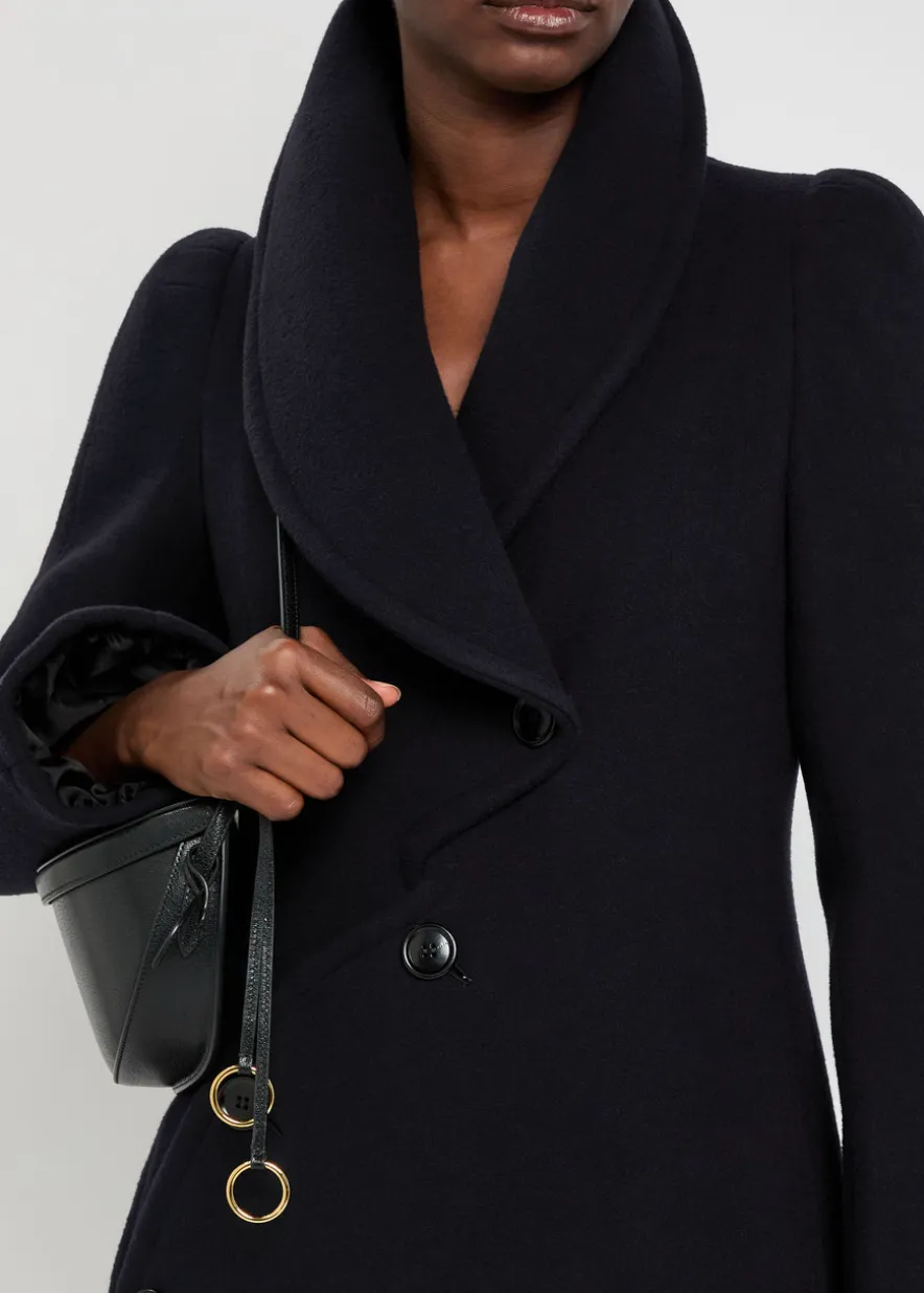 Curved wool coat