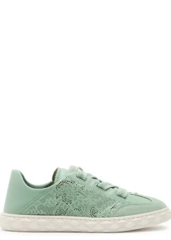 Diamond Light Flex perforated leather sneakers