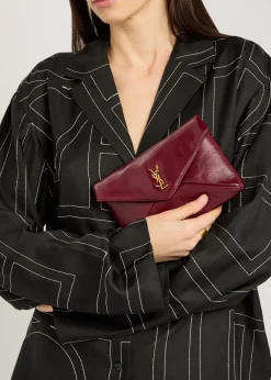 Envelope leather wallet-on-chain