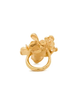 Floral sculpted ring