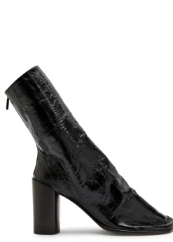 Glove 90 crinkled glossed leather ankle boots