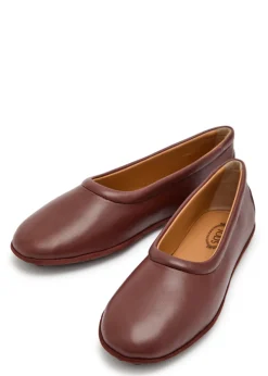 Gomma leather ballet flats
