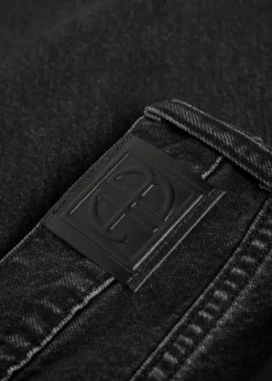 Hugh wide-leg jeans