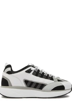 Hyper Runner panelled mesh sneakers