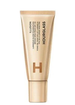 Illusion Luminous Glow Foundation SPF 30