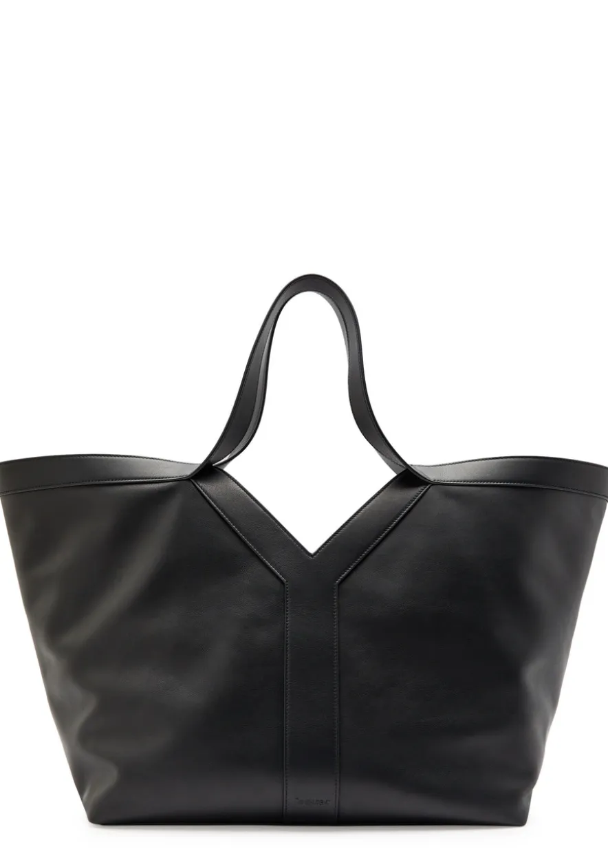 Leather tote bag