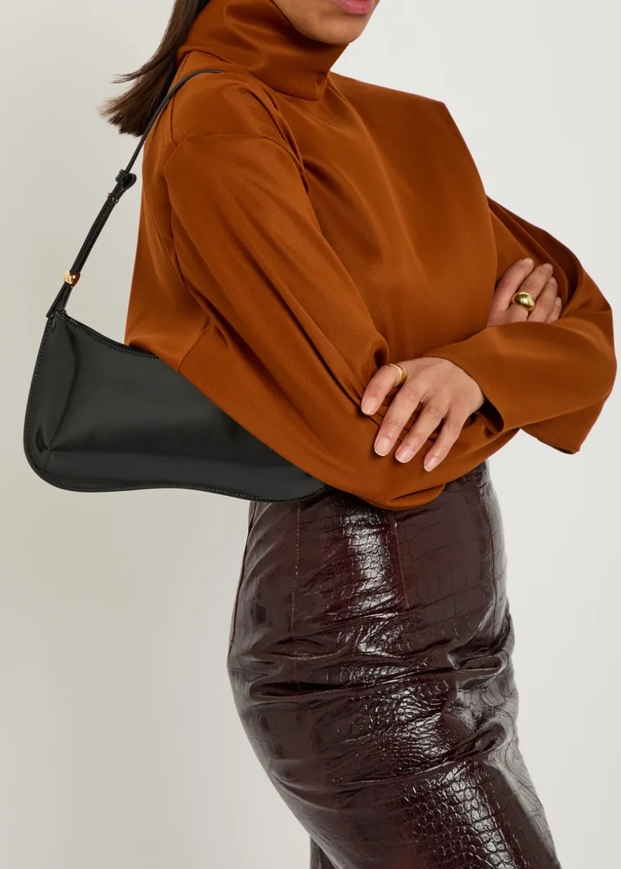 Le Bisou glossed leather shoulder bag