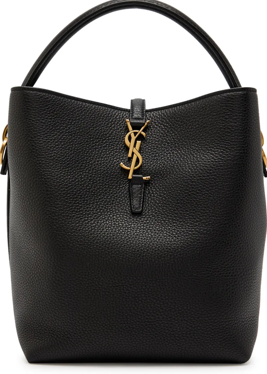 Le 37 grained leather bucket bag