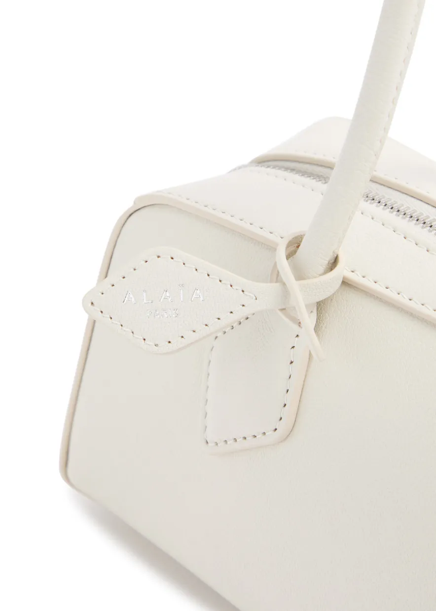 Le Teckel medium grained leather shoulder bag