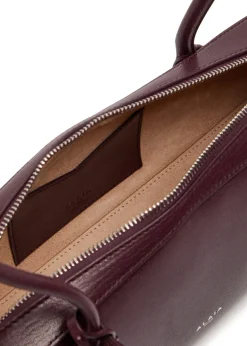 Le Teckel medium grained leather shoulder bag
