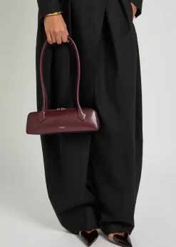 Le Teckel small grained leather shoulder bag