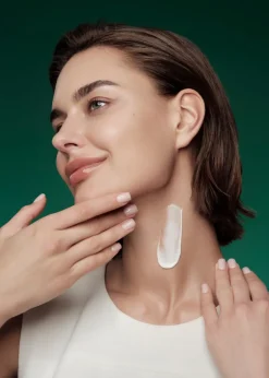Lissant Line-Smoothing Neck Night Cream 75ml