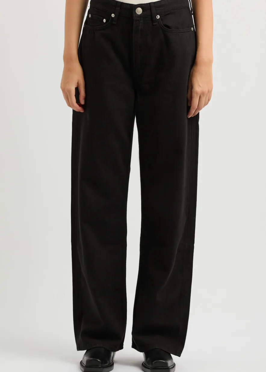 Logan wide-leg jeans