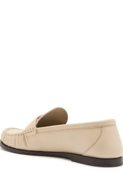 Logo-plaque leather loafers