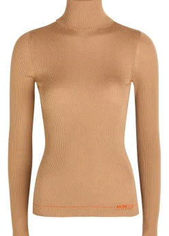 Logo wool top