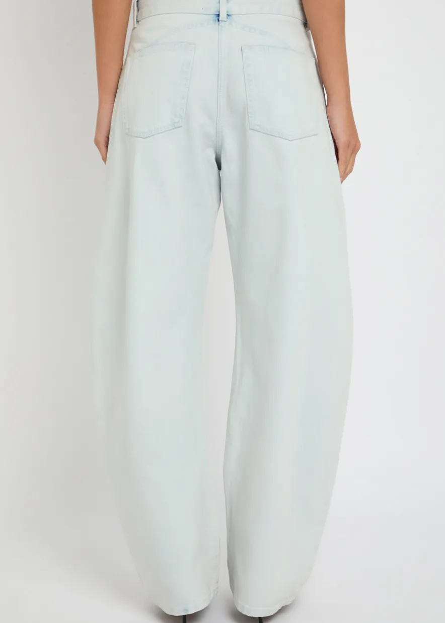 Low Round barrel-leg jeans