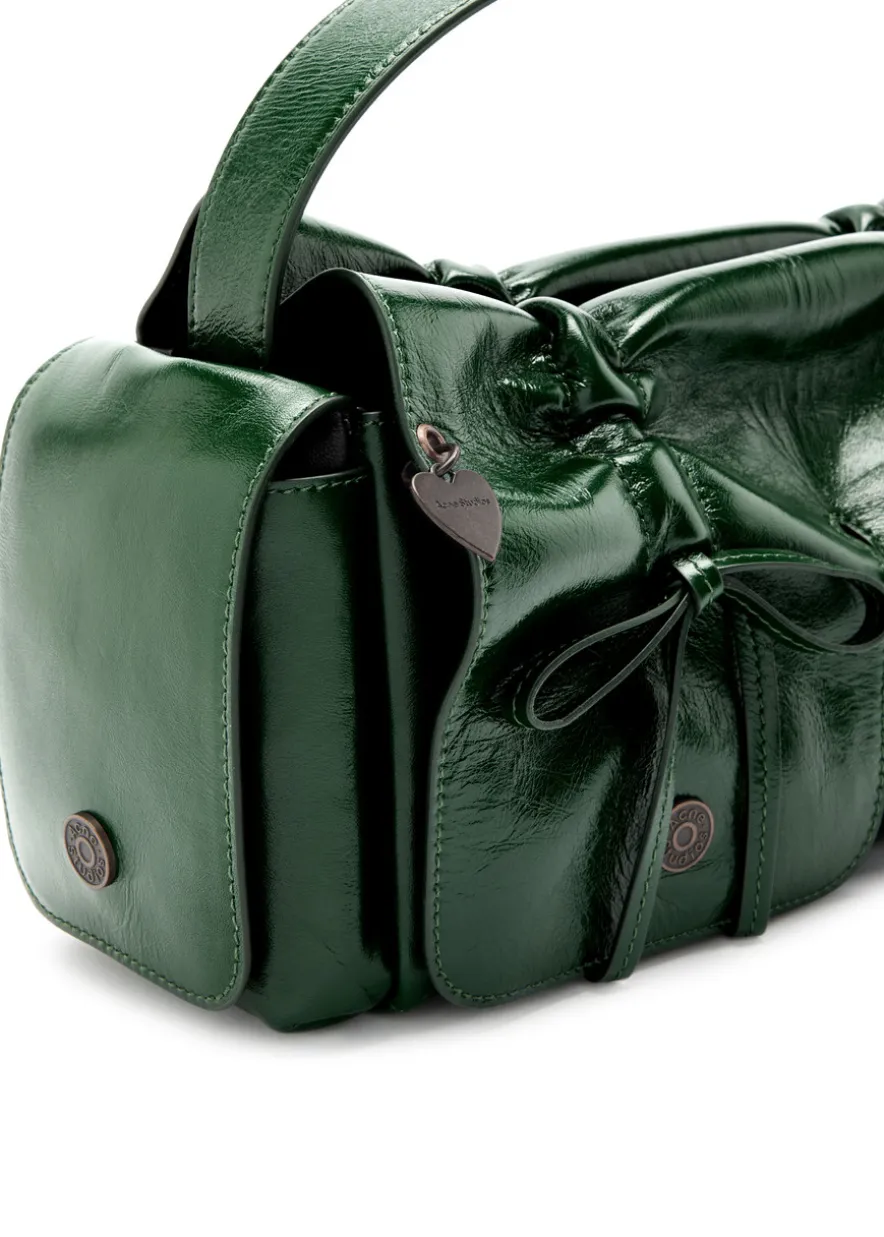 Multipocket leather top handle bag