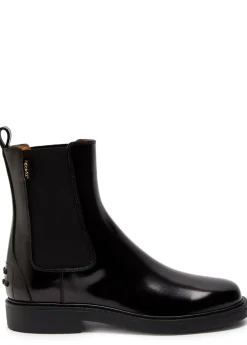 Patent leather Chelsea boots