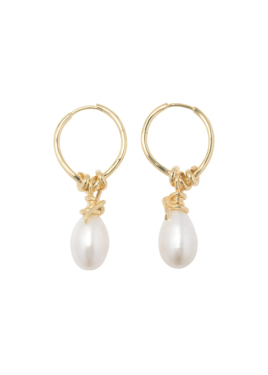 Pearl and 18kt gold vermeil hoop earrings