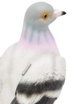 Pigeon resin clutch