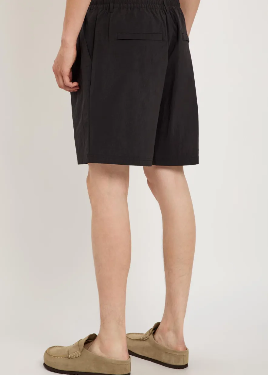 Pleated shell shorts