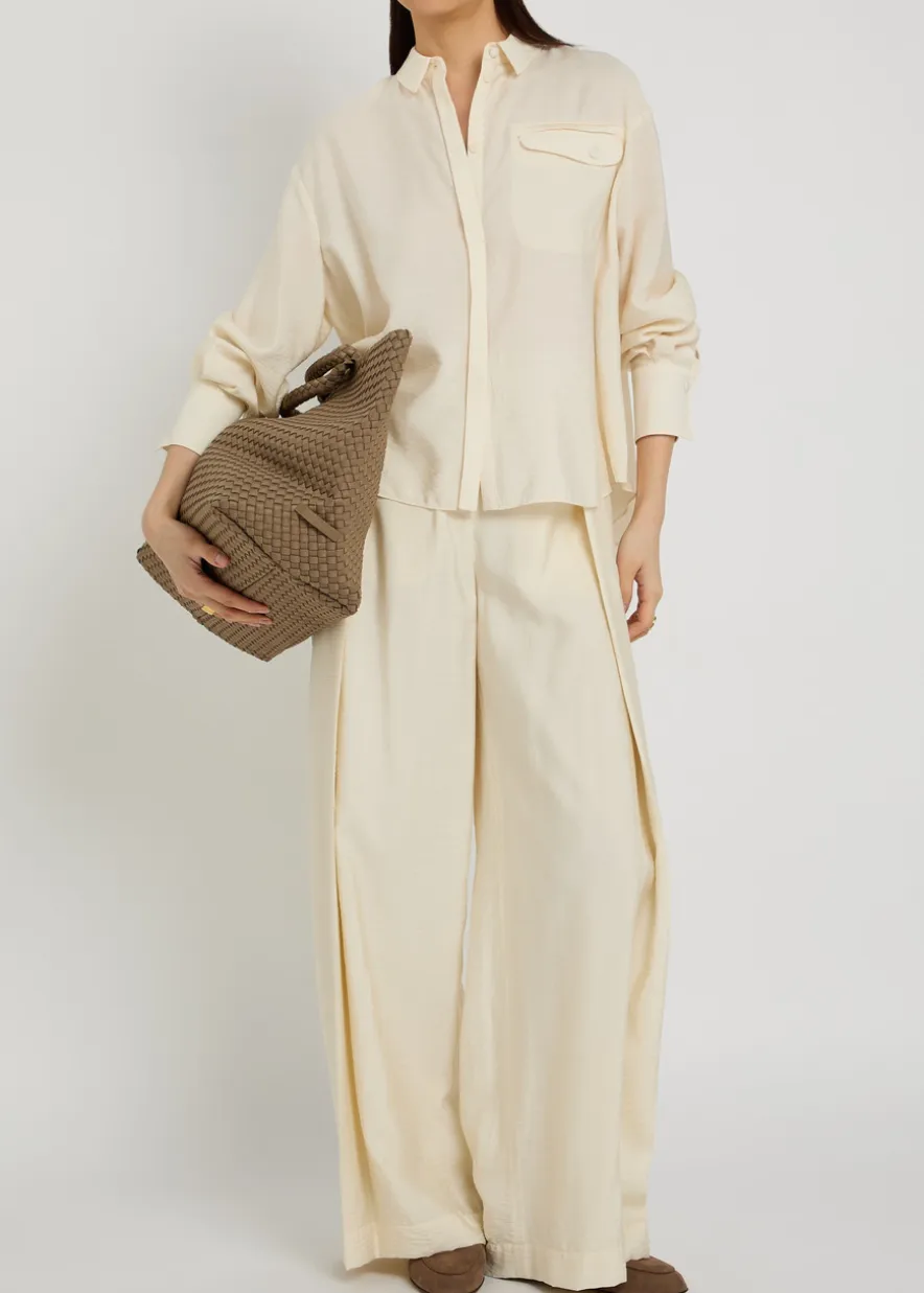 Pleated wide-leg trousers