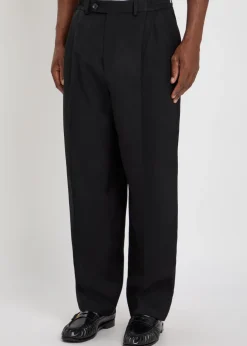 Pleated woven suit trousers