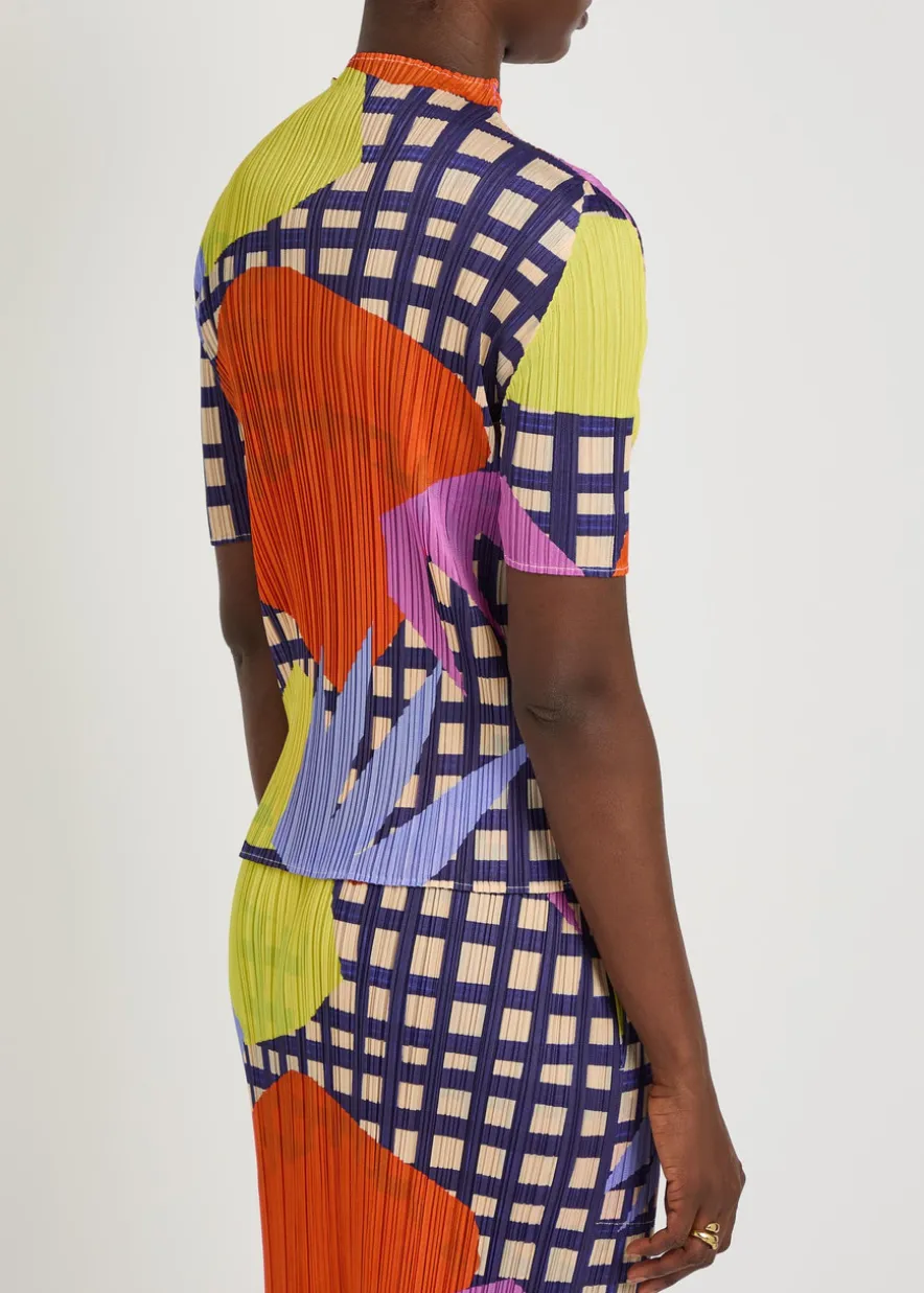 Printed pleated woven top