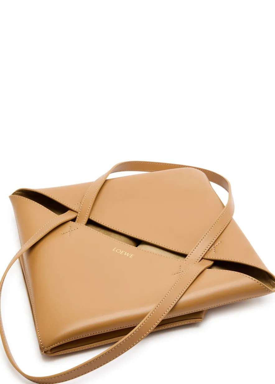 Puzzle medium leather tote