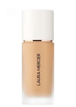 Real Flawless Weightless Perfecting Foundation