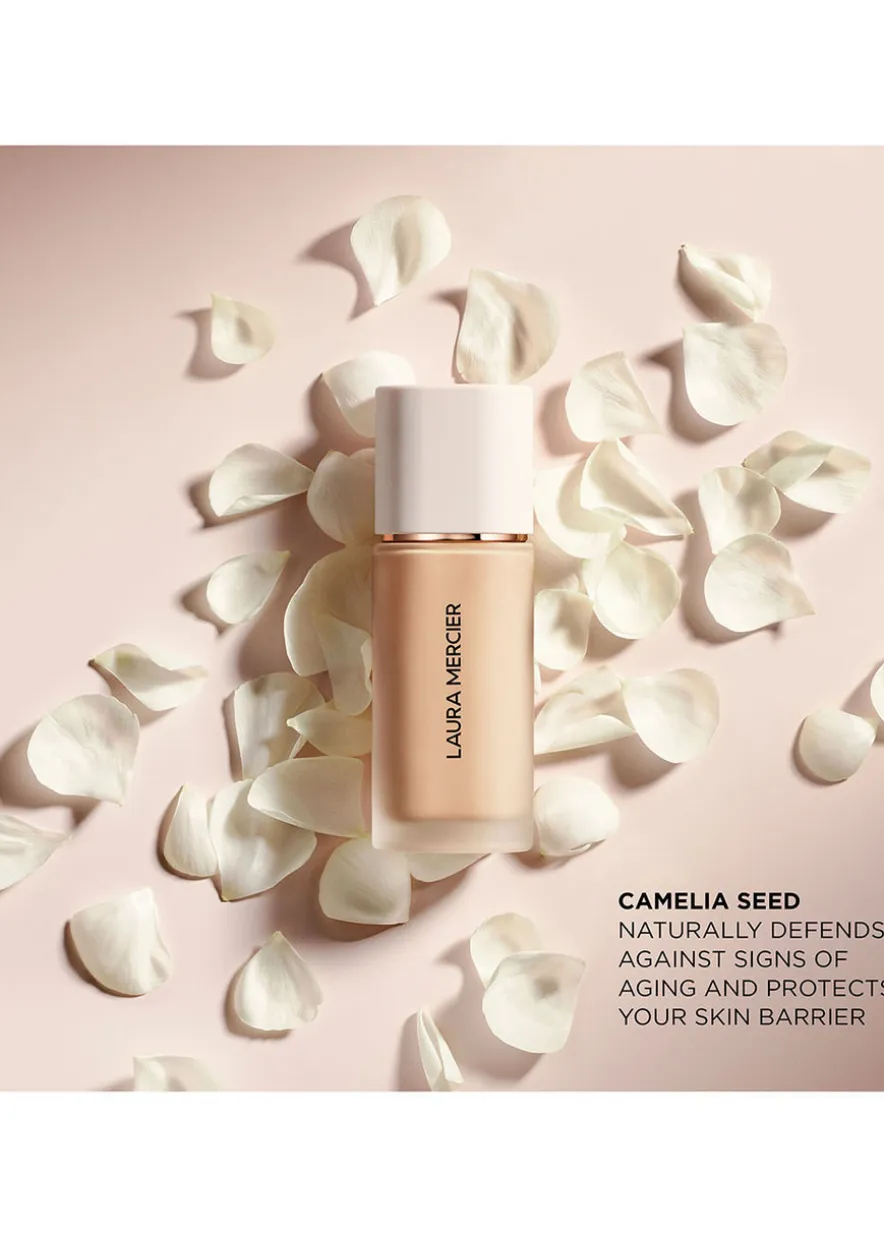 Real Flawless Weightless Perfecting Foundation