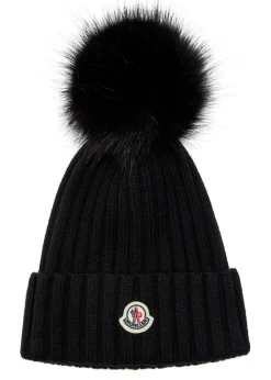 Ribbed wool bobble hat