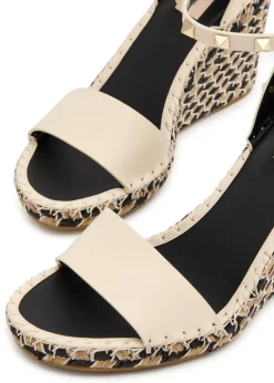 Rockstud 100 leather wedge espadrilles
