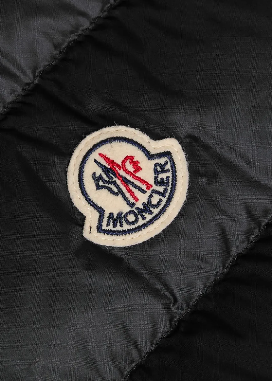 Rocoque quilted shell gilet