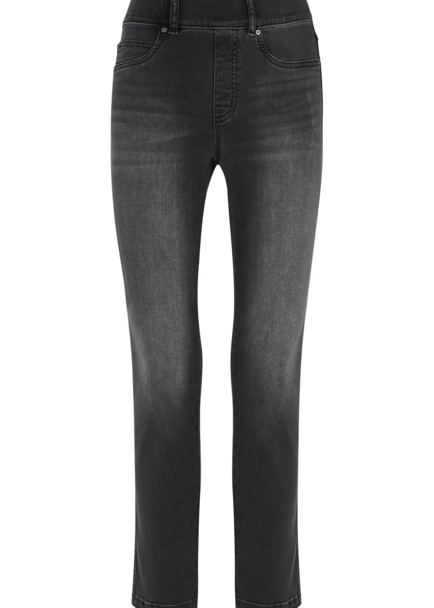 Slim-leg jeans