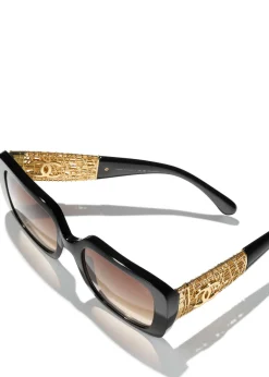 Square-frame sunglasses