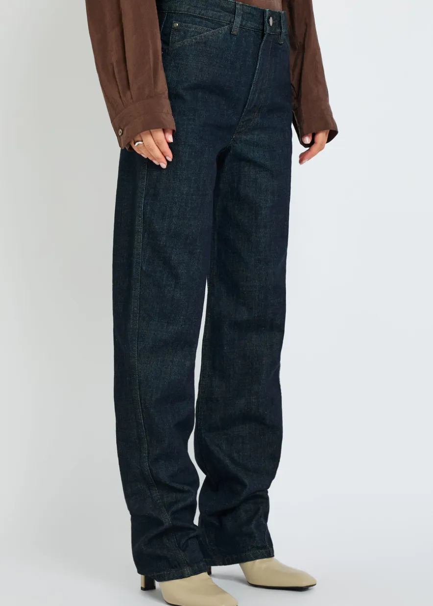 Straight-leg jeans
