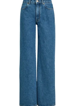 Straight-leg jeans