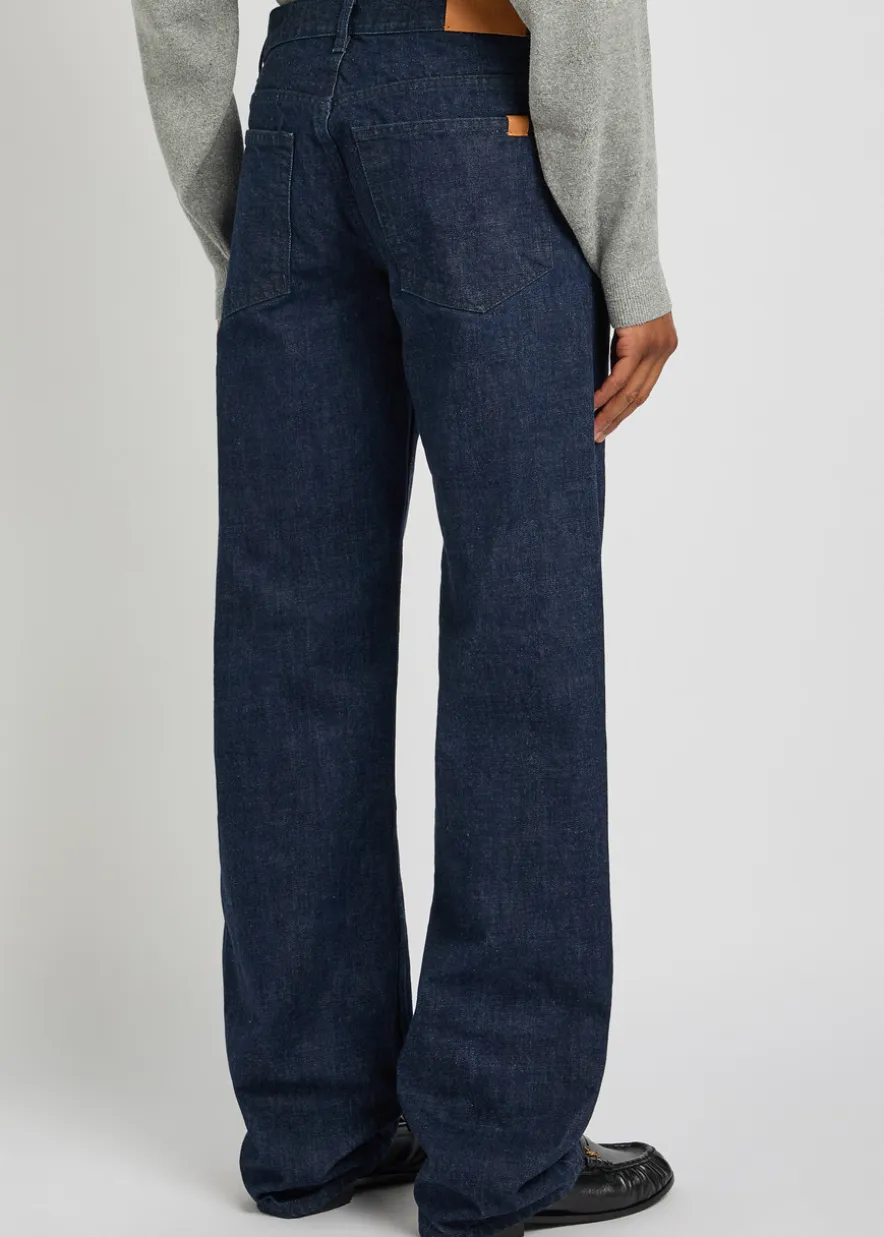Straight-leg jeans