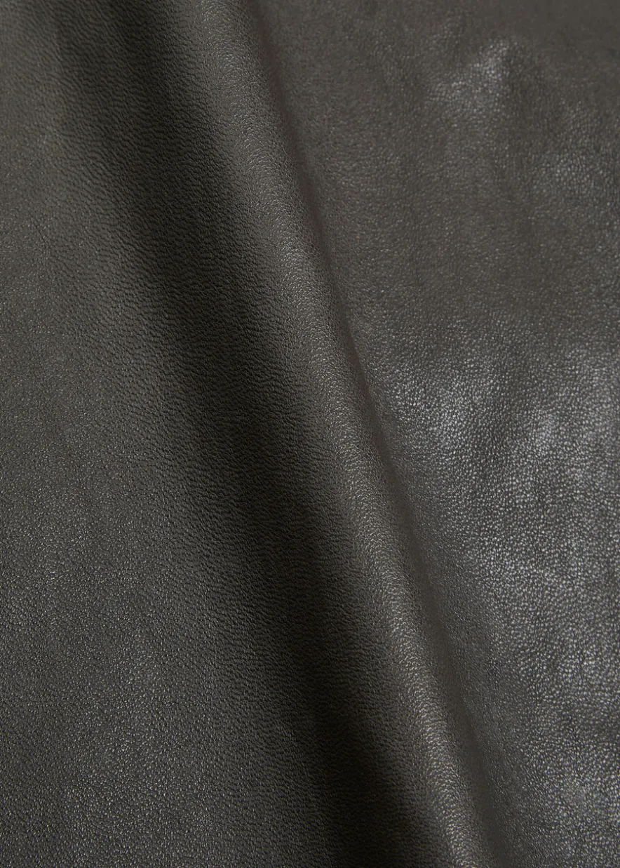 05 stretch-leather T-shirt