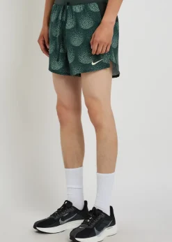Stride Dri-FIT 5