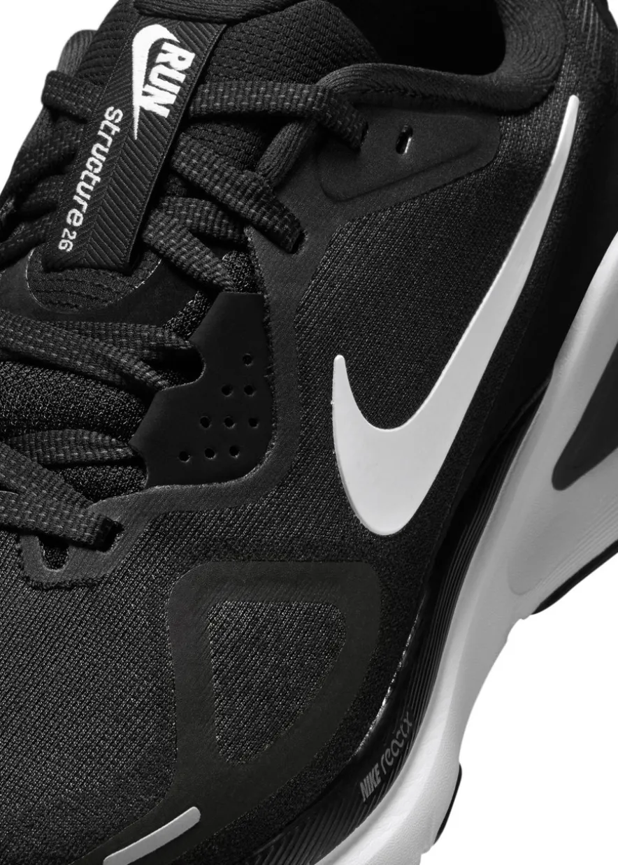 Structure 26 sneakers